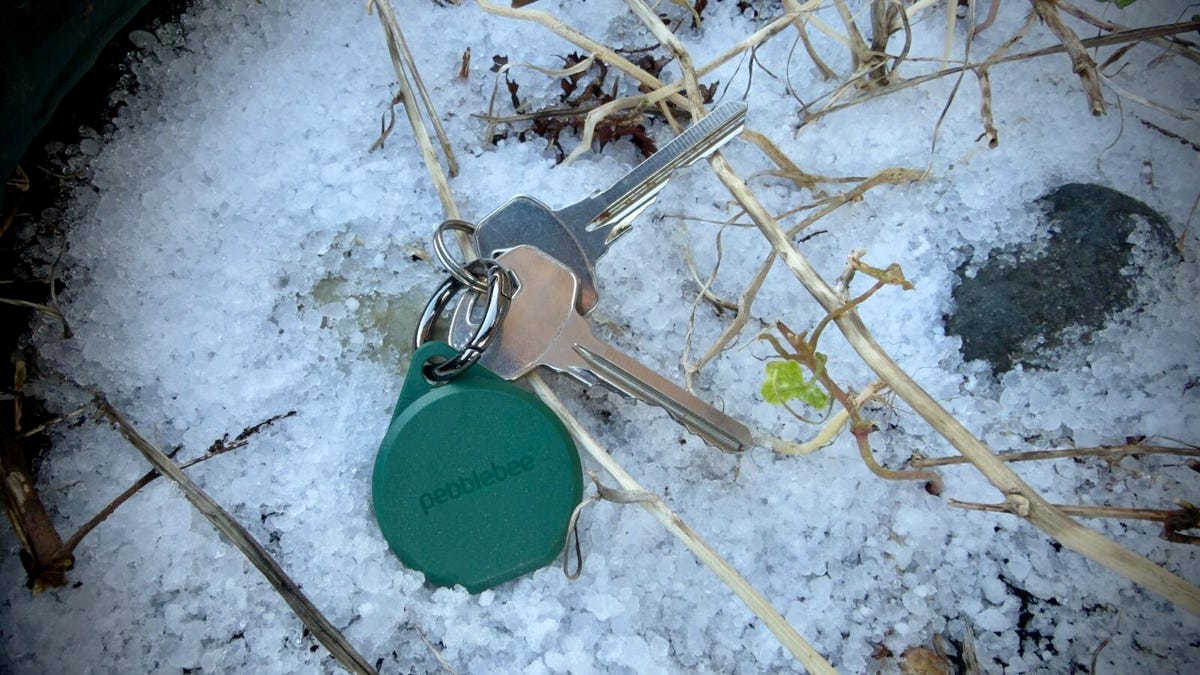 This AirTag competitor I found has a useful security feature, works with Android, and budget friendly