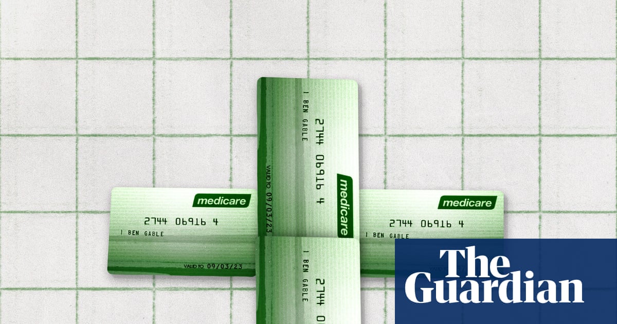 Australian taxpayers subsidise rising specialist fees as spending on Abbott-era Medicare safety net ‘explodes’ | Health