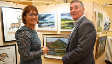 Hospice benefits from Barrow Valley Art Group’s exhibition - News