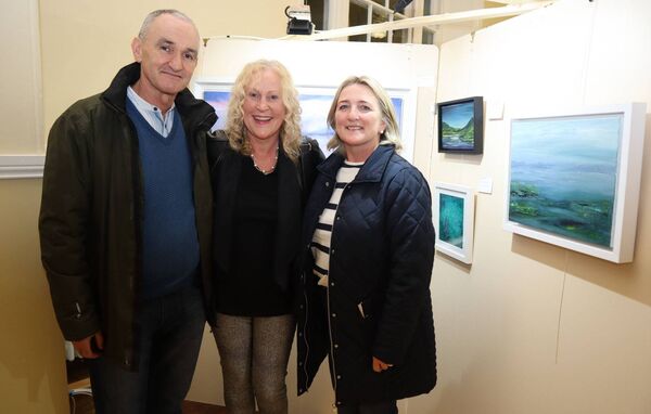 Syl and Catherine Kelly with Therese Fennin (centre)