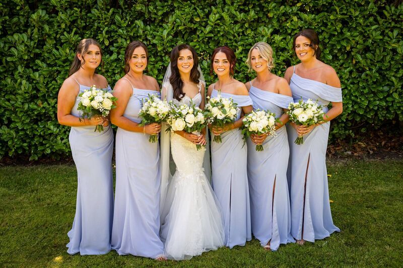 Katie O’Donovan with Grainne O’Donovan, Mariena McCarthy, Niamh McCarthy, Pamela Murray and Anna Lovell. Pictures: Dermotsullivan.com