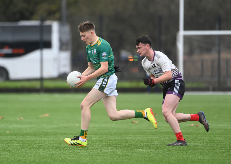  Defender Anthony Cremin, St Brendan's College is chased by Will O'Donovan, Skibbereen. Corn Uí Mhuiri football - St Brendan's College v Skibbereen at SuperValu Páirc Uí Chaoimh 4G. Picture: Larry Cummins