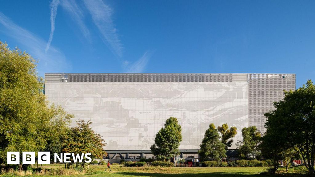 London's largest participatory public artwork unveiled