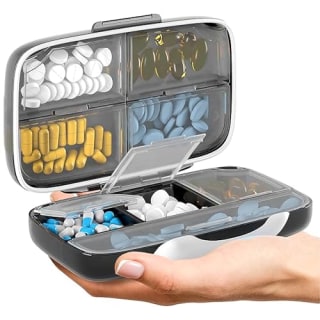 Bexeen Travel Pill Organizer