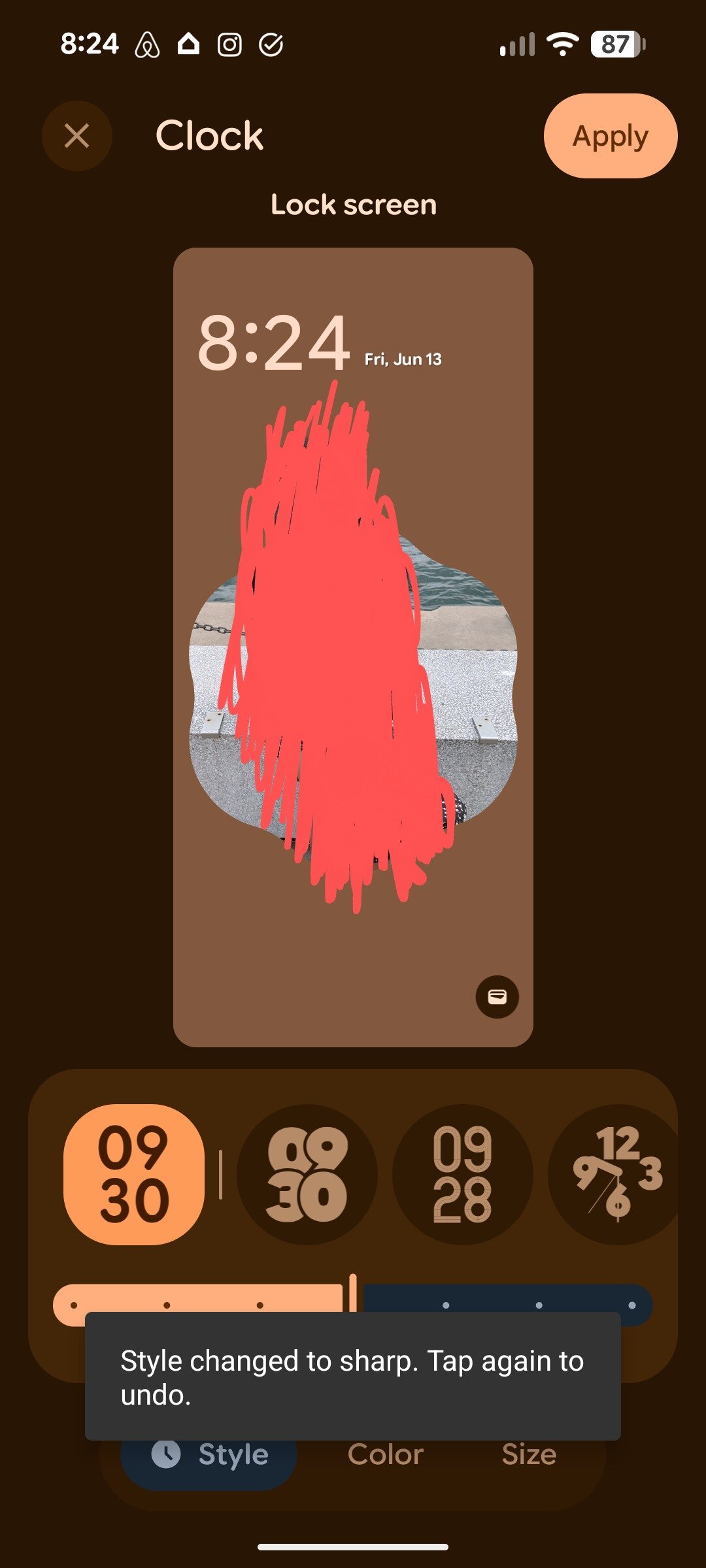 Android 16 QPR 1 Beta 2 lock screen clock style change 1 Android 16 QPR 1 Beta 2 lock screen clock style change 1