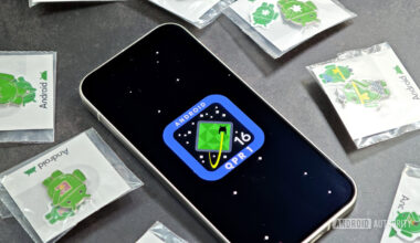 Android 16 QPR1 logo on a Pixel 9 Pro