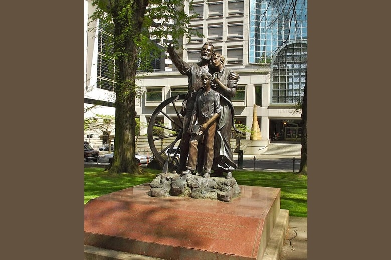 Statue once in Portland, now bound for John Day, is being restored