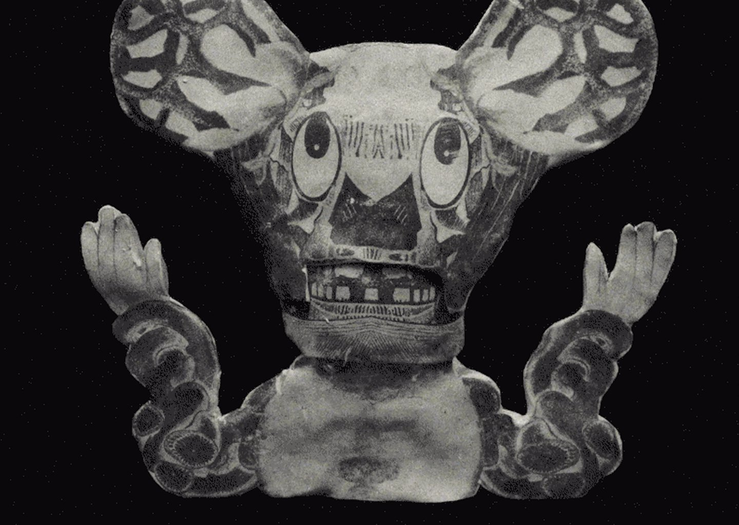 Winston Hacking’s “tonermorphs” are kaleidoscopic clay creatures created to push images as far as they can