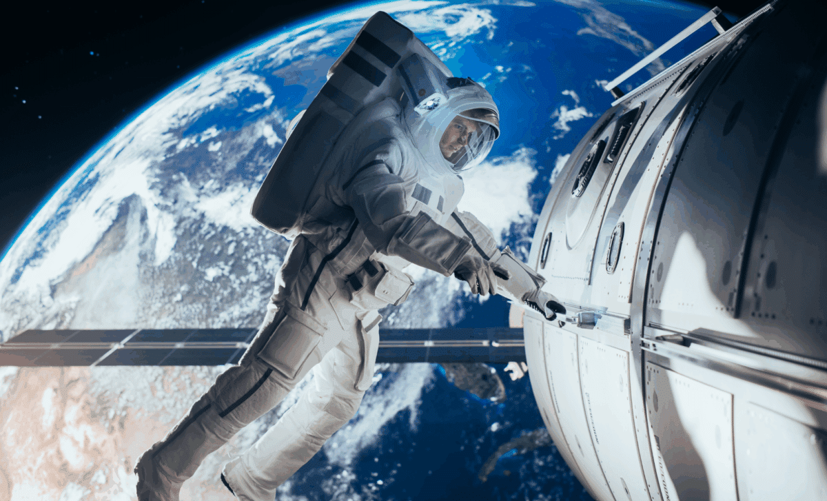 Space Is Getting Crowded Alarming Incidents Spark Urgent Calls For Emergency Rescue System