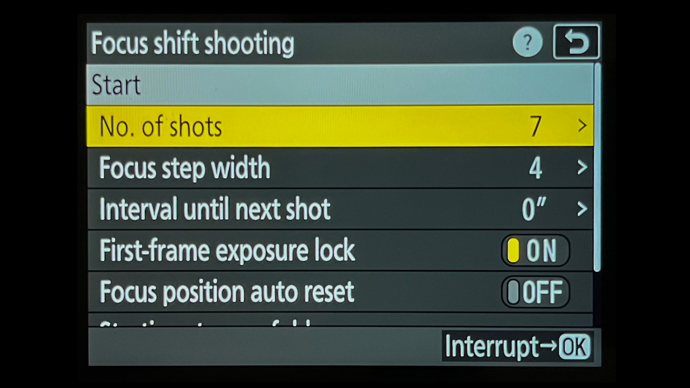 Nikon Focus Shift Shooting rear screen
