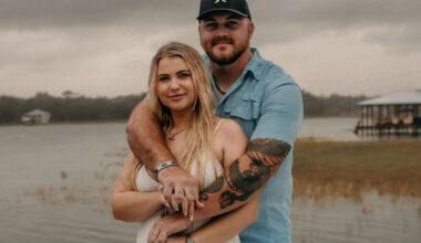 Stranger Photoshoot Goes Viral for Romantic “Notebook ”Moment, but Update Crushes Thousands of Hopeful Viewers (Exclusive)