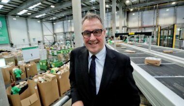 ‘Wholly unfair’ An Post’s CEO only paid €250,000 a year, chair says