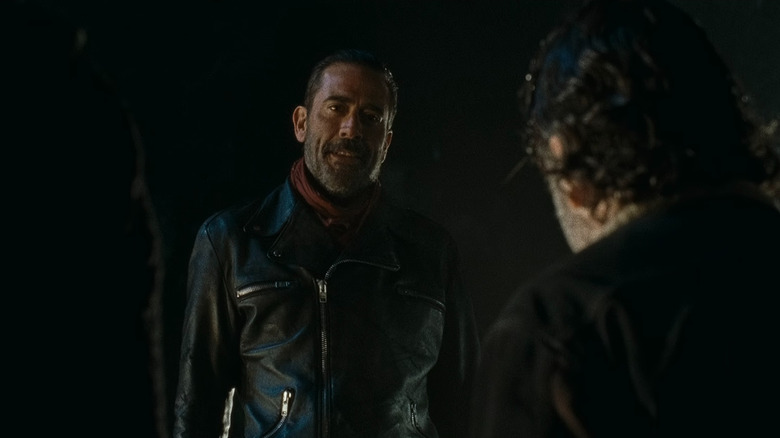 Negan (Jeffrey Dean Morgan) wearing a leather jacket on The Walking Dead