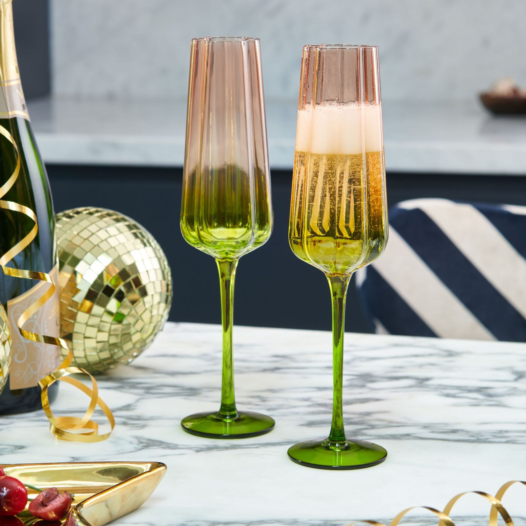 Rockett St George Green/blush Pink Deco Flower Glass Set of 2 Champagne Flute Glasses