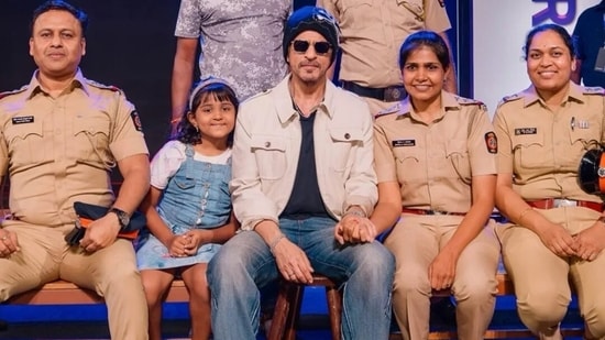 Shah Rukh Khan poses for a picture with police officers on his birthday, November 2.