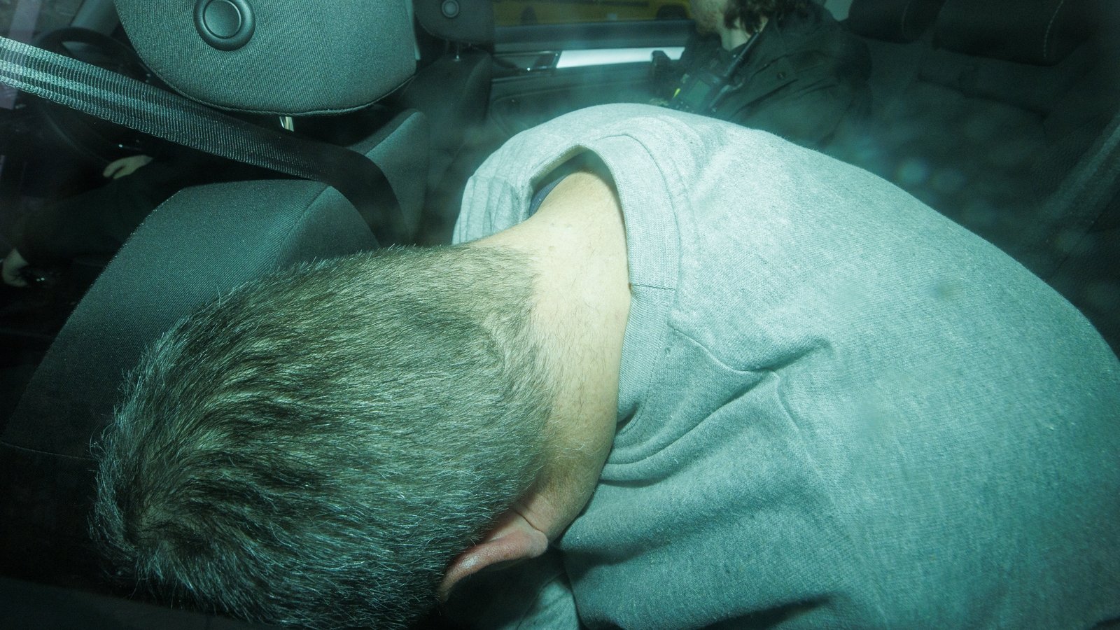 Extreme right group had plan to attack mosque, court told