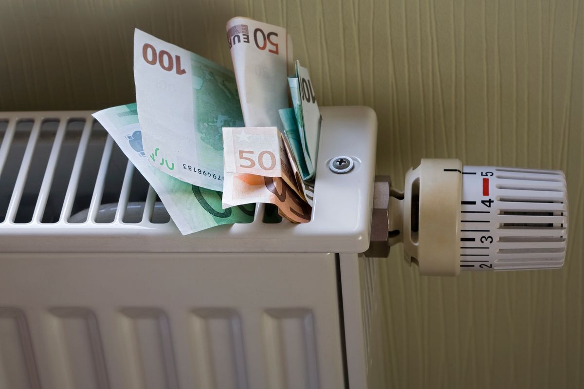 Energy expert pinpoints when to turn off heating to cut down bills
