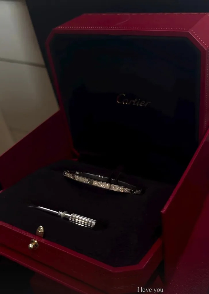 <p>Travis Barker & Alabama Barker</p>