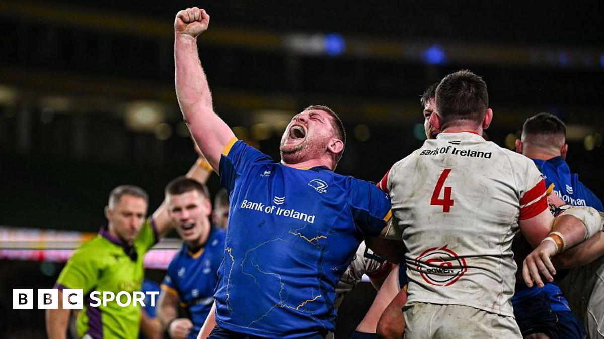 Tadhg Furlong celebrates a Leinster try