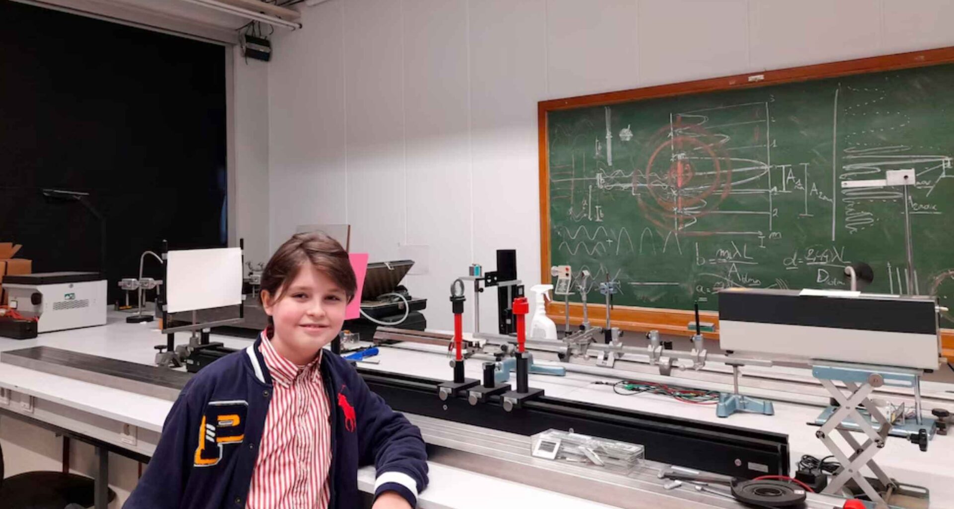 15-year-old has PhD in physics and plans to "create superhumans"