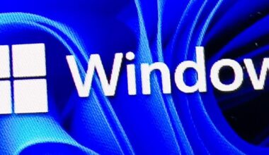 ‘Security Disaster’—500 Million Microsoft Users Say No To Windows 11