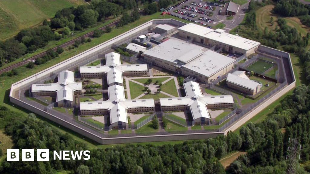 Women jailed at HMP Bronzefield due to lack of mental health beds