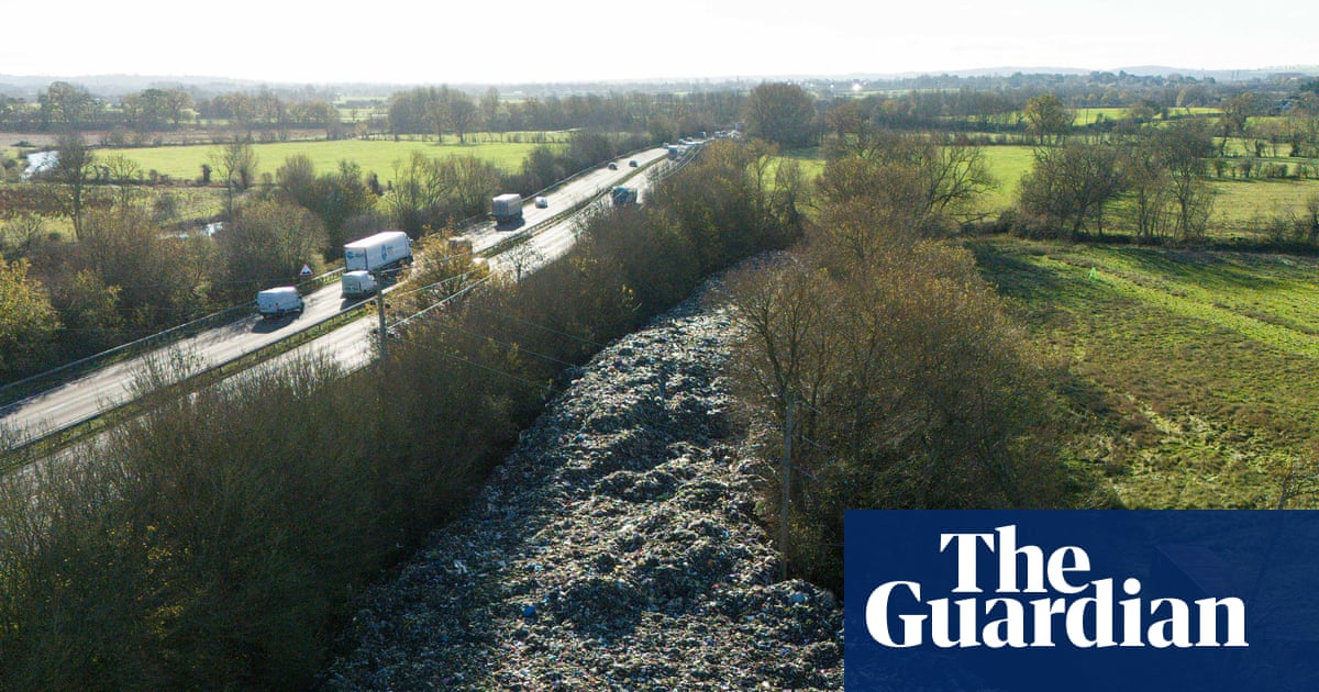EA to spend millions clearing Oxfordshire illegal waste mountain in break with policy | Environment Agency