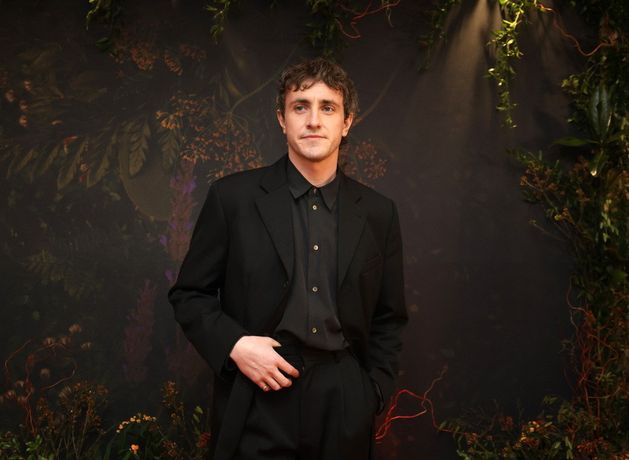 Paul Mescal and Jessie Buckley light up the night at Irish premiere of ‘Hamnet’