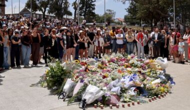 Bondi Beach shooting: Holocaust survivor and 10-year-old girl among victims; witnesses recall both horror and acts of heroism