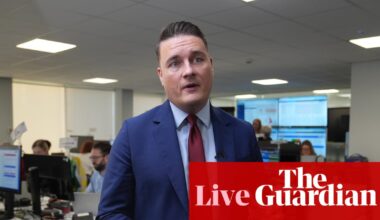 Health secretary apologises for doctors’ strike and says people should still attend hospital for emergencies – UK politics live | Politics