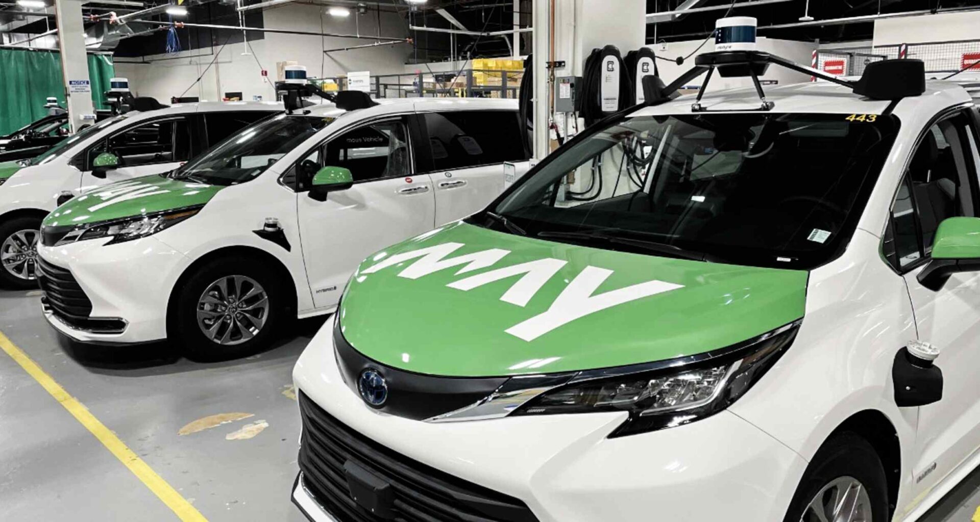 Japan's NTT to deploy more than 1,000 autonomous buses and robot taxis