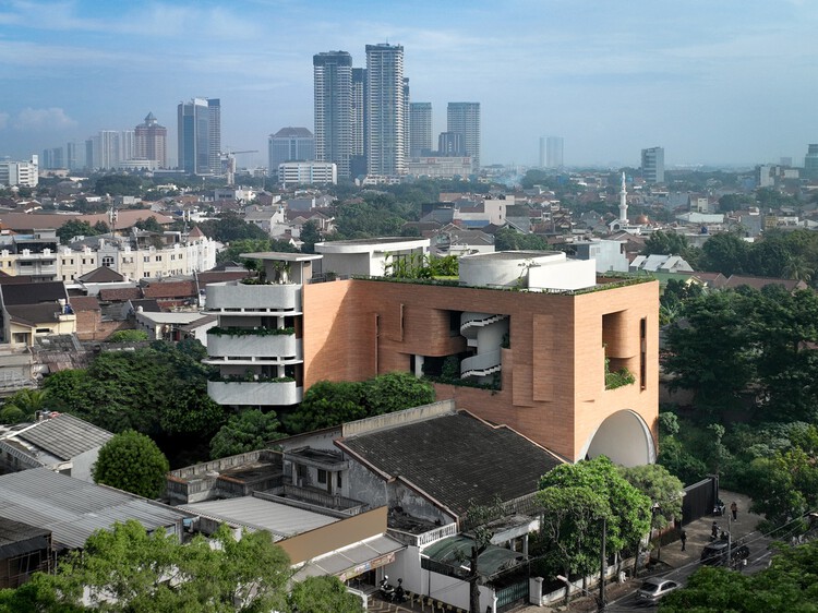 Building Optimism: Lessons from Climate Adaptation in 2025 - Image 10 of 25