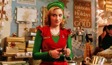 Zooey Deschanel reveals she wasn't the first choice for Jovie in Elf