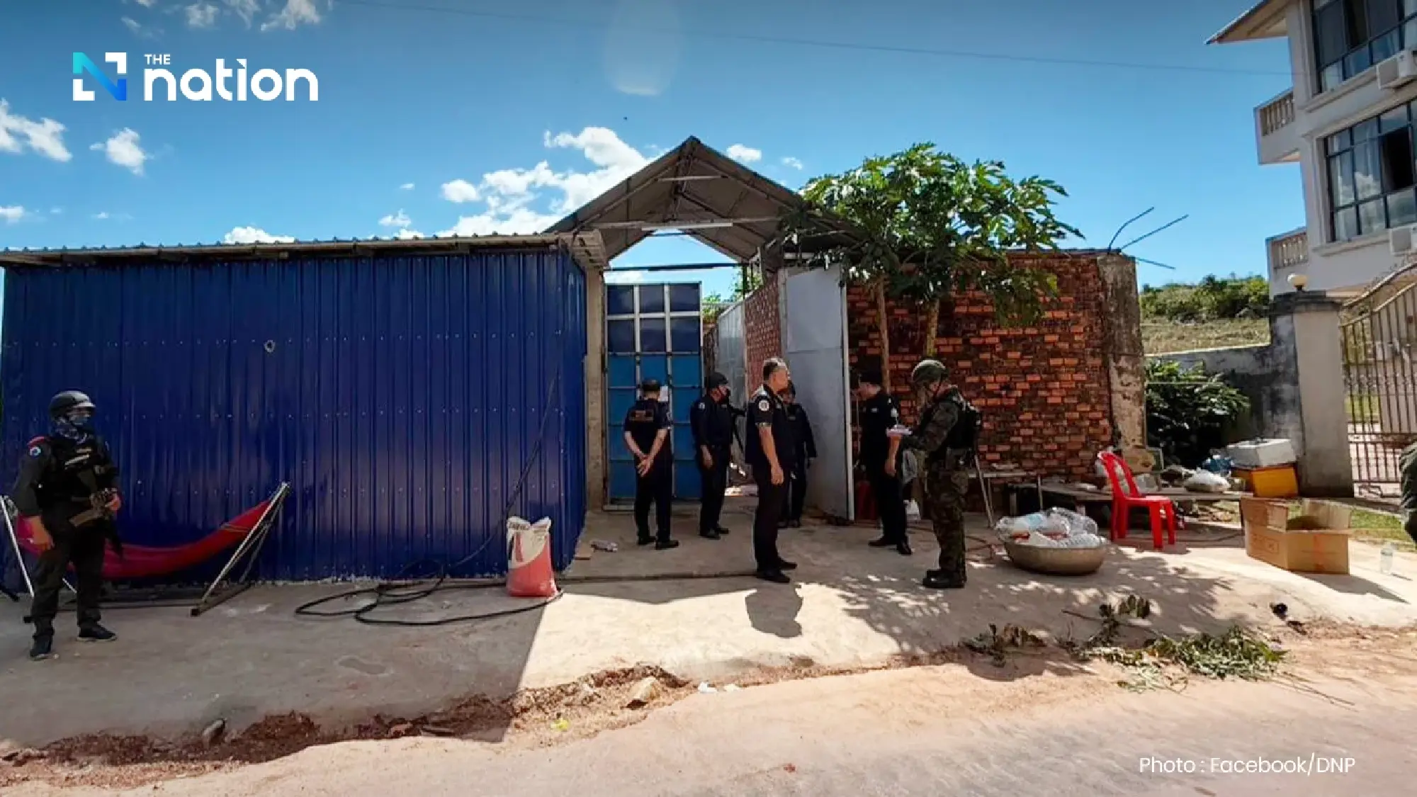 Thai task force rescues two lions and three bears found caged at Cambodian casino near Trat border