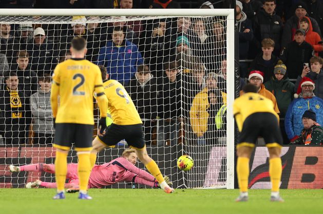 ‘He is in penalty-takers’ heads at this stage’ - Keith Andrews hails impact of Caoimhín Kelleher