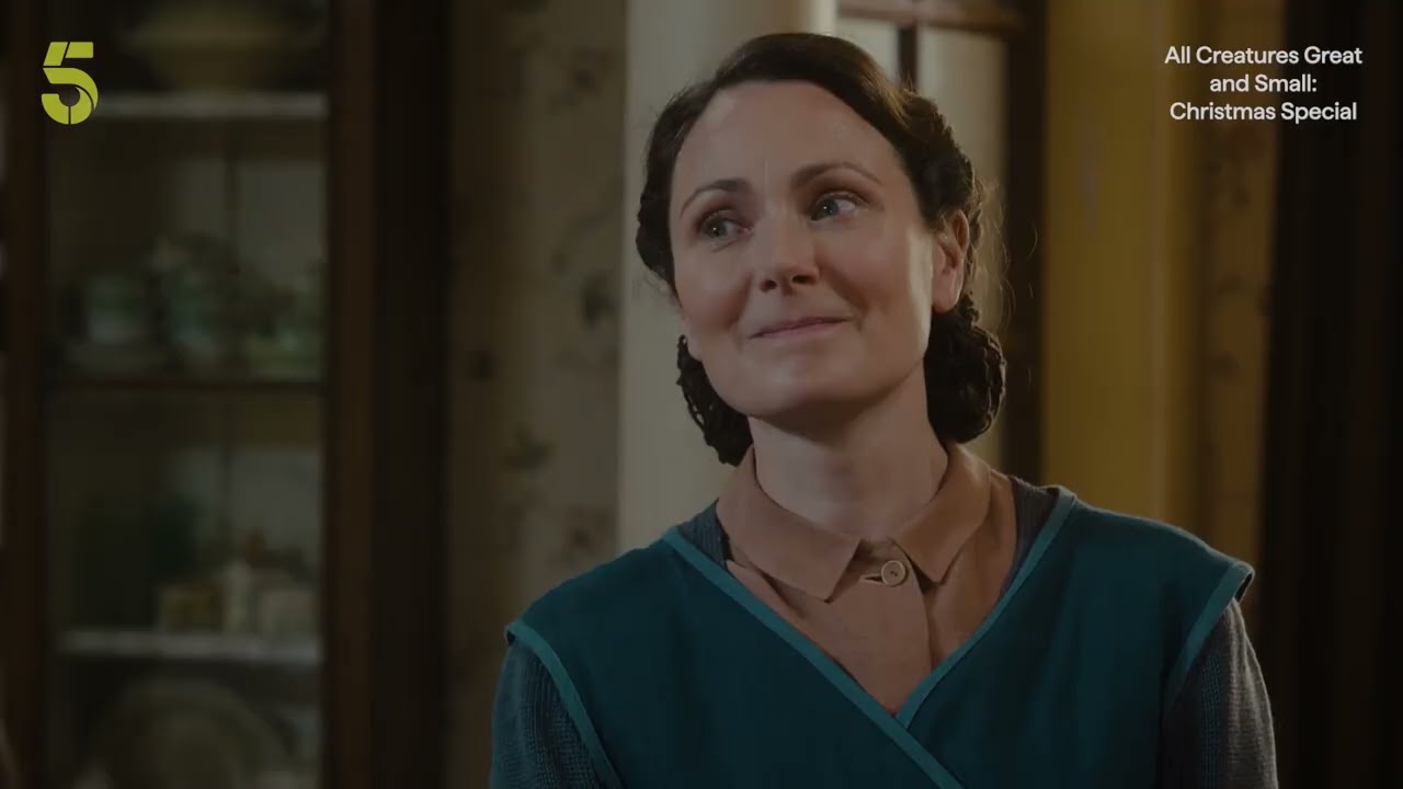 All Creatures Great And Small: Christmas Special | Everybody's home for Christmas | Channel 5 - YouTube