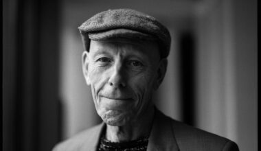 Photographer Steve Pyke behind the scenes of his portraits of Irish writers: ‘I really enjoyed discovering Kevin Barry, particularly his short stories’