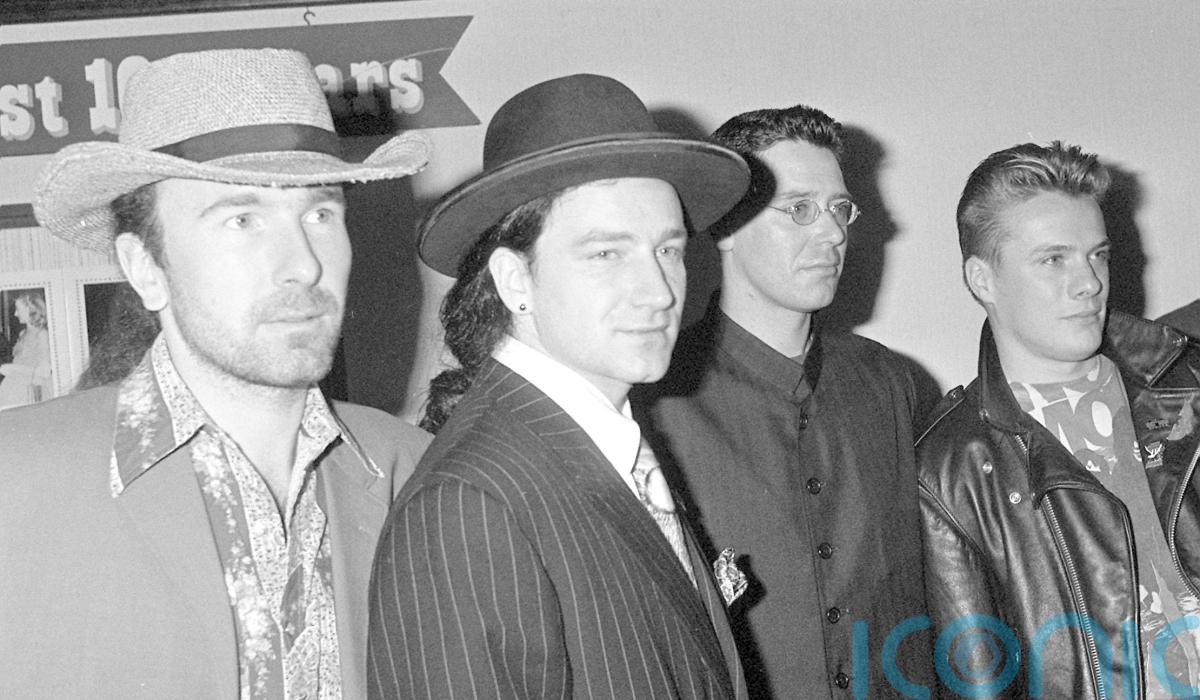 U2 U-turn put Irish diplomats in ’embarrassing situation’