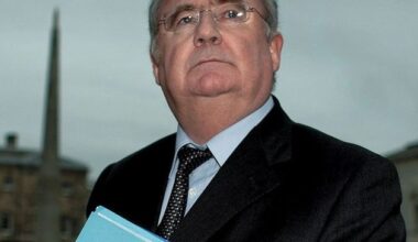 Former Labour leader Pat Rabbitte steps down as chair of Tusla