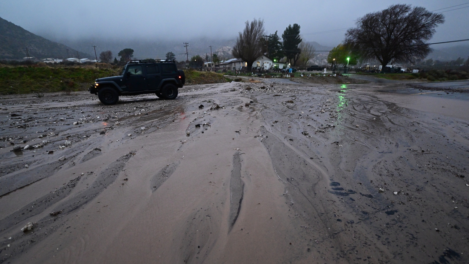 Thousands across SoCal impacted by power outages, LADWP says - ABC7 Los Angeles