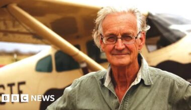 Iain Douglas-Hamilton, pioneering elephant conservationist, dies aged 83
