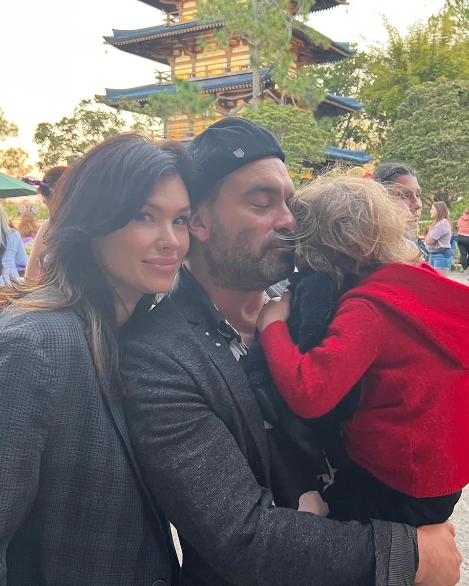 All the Rare Photos of Big Bang Theory Star Johnny Galeckis Wife and Kids