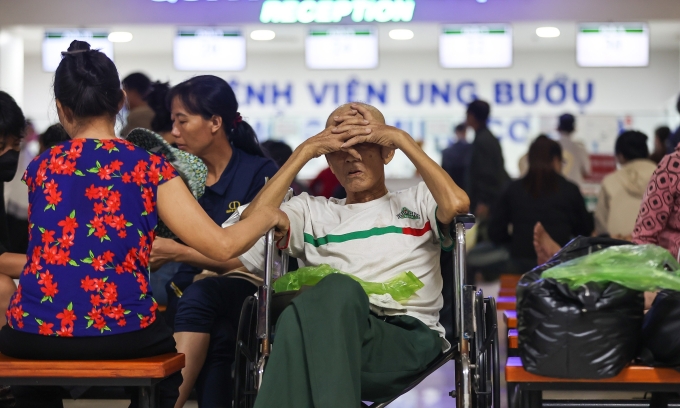 Healthcare spending in Vietnam hits $270 per person annually and keeps rising
