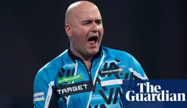 Rob Cross eases into World Darts third round while furious Cullen takes aim at Suljovic | PDC World Championships