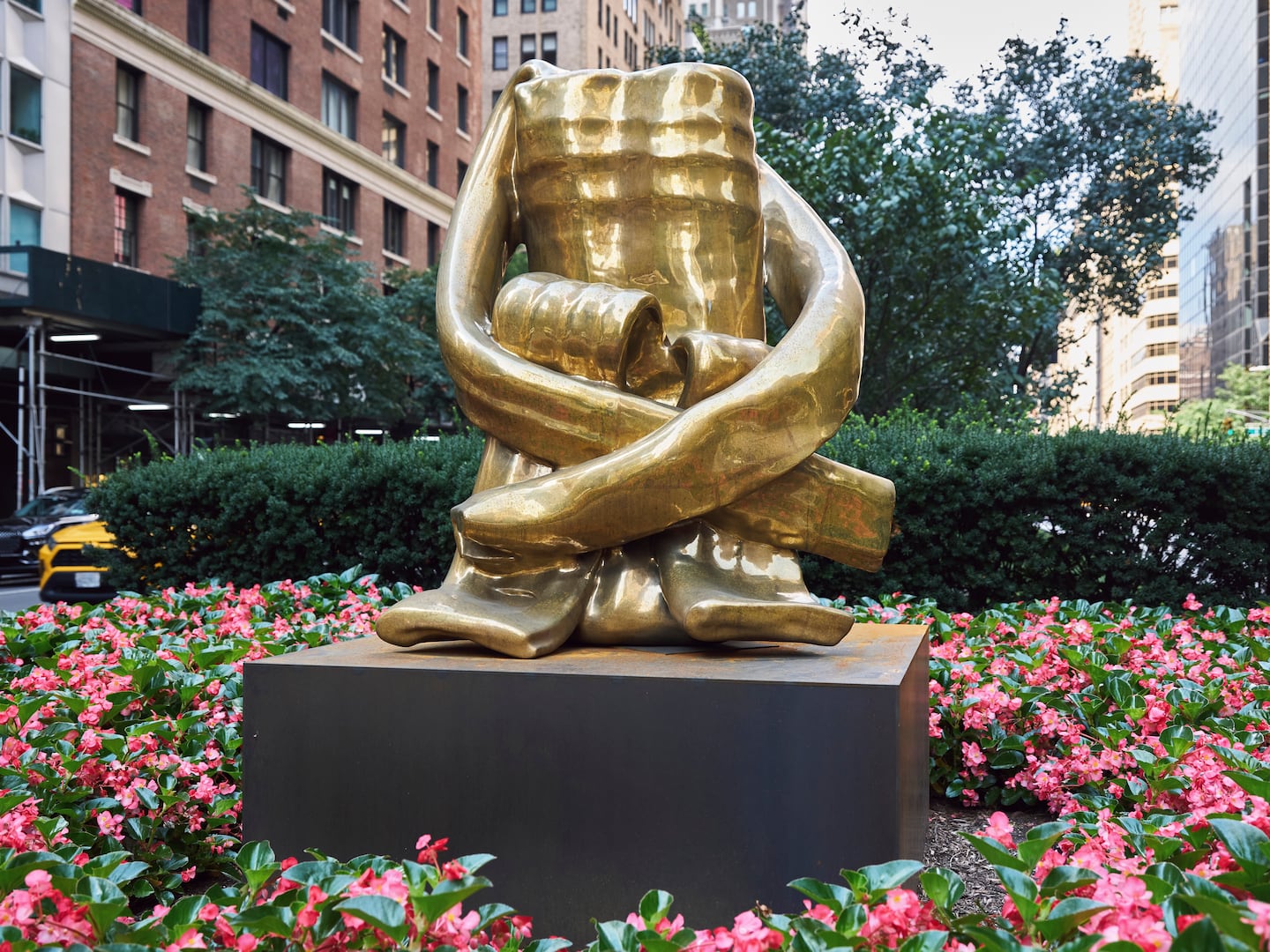 Alma Allen, "Not Yet Titled," 2025, one of several sculptures installed on Park Avenue in New York in the summer of 2025. 