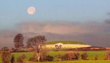 How to watch the Winter Solstice sunrise live from Newgrange this weekend