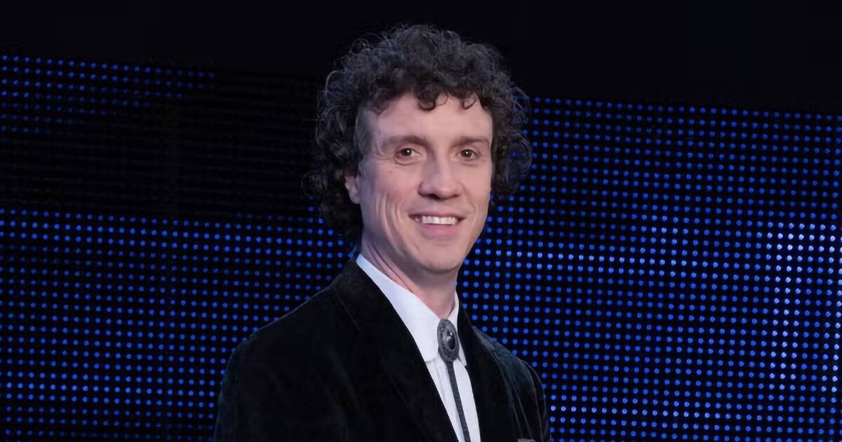 How Irish scientist Darragh Ennis became a celebrity Chaser