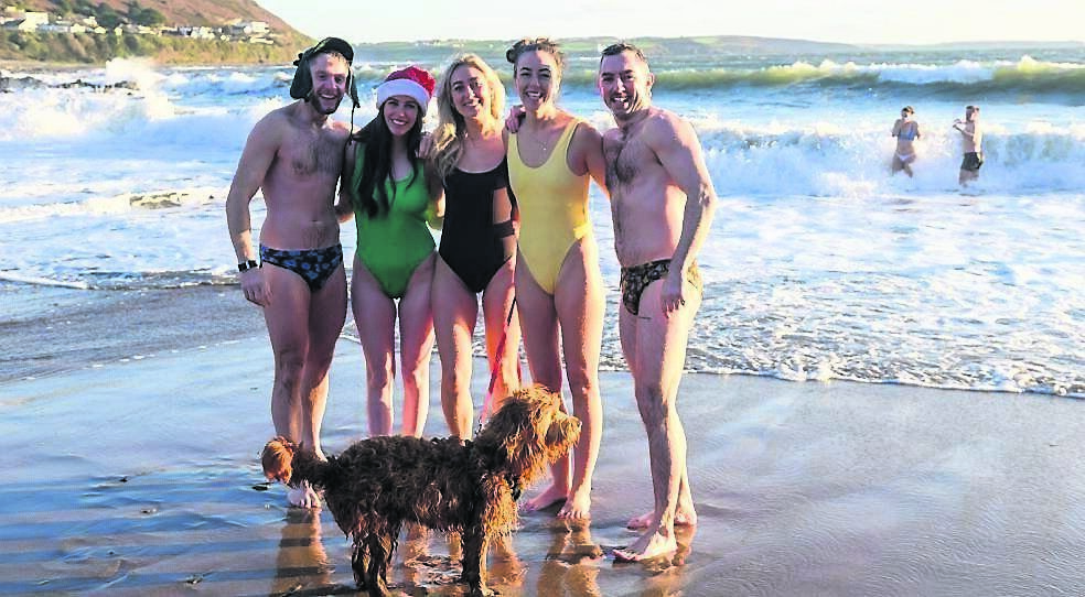 Kevin Twomey, Amy Winning, Siobhan O’Shea, Pádraig Wilson McCarthy, and Faye Ormond enjoying their Christmas Day swim at a sunny Myrtleville, Co Cork. 	Picture: Dan Linehan
                    