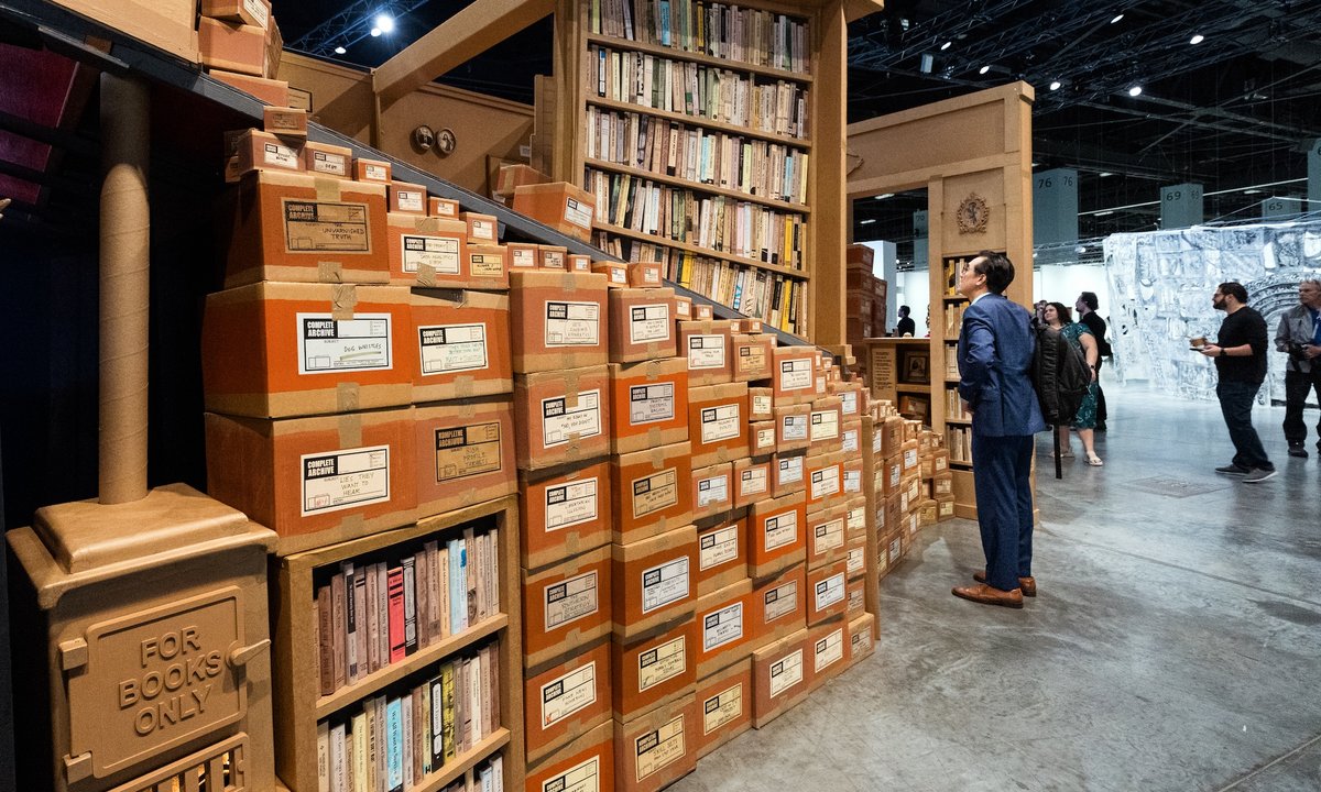 Comment | The worlds of analogue and digital art may be splintering - The Art Newspaper