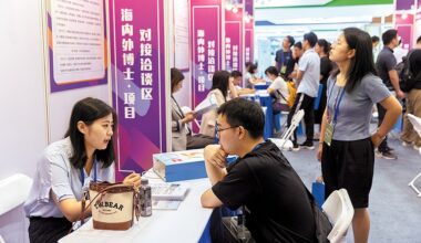 More overseas talents return to China for entrepreneurship